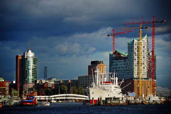 Columbus Tower, Cap San Jego, Elbphilharmonie